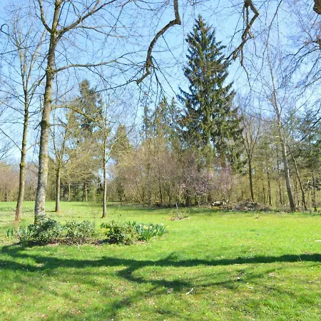 Holiday home Spacious Holiday In With Garden Noiseux