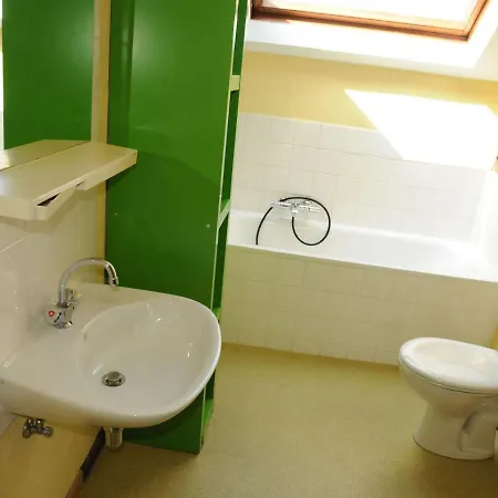 Holiday home Spacious Holiday In With Garden Noiseux
